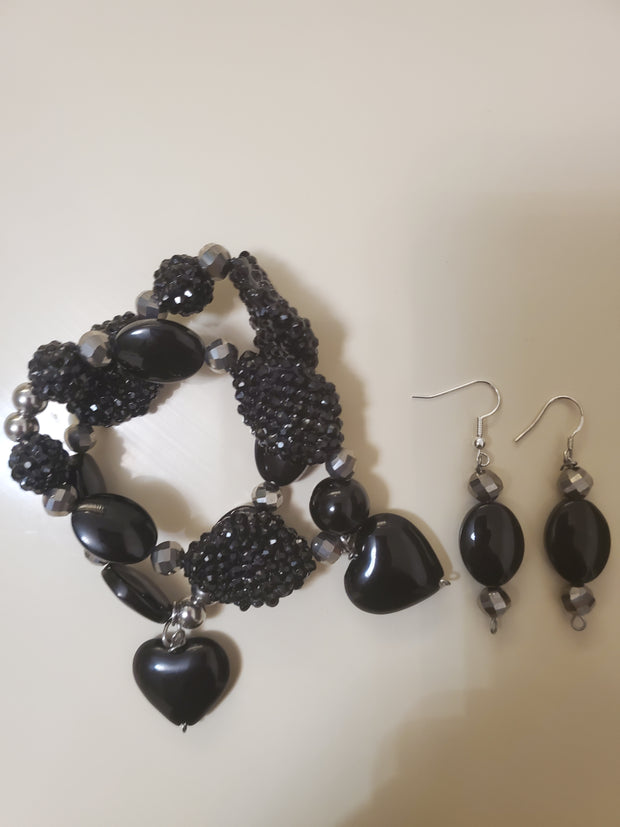 Black glass beads, plastic beads, stainless steel balls with plastic charms